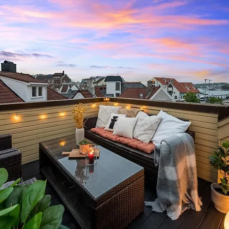 Apartment Stunning Modern In The Heart Of Downtown *